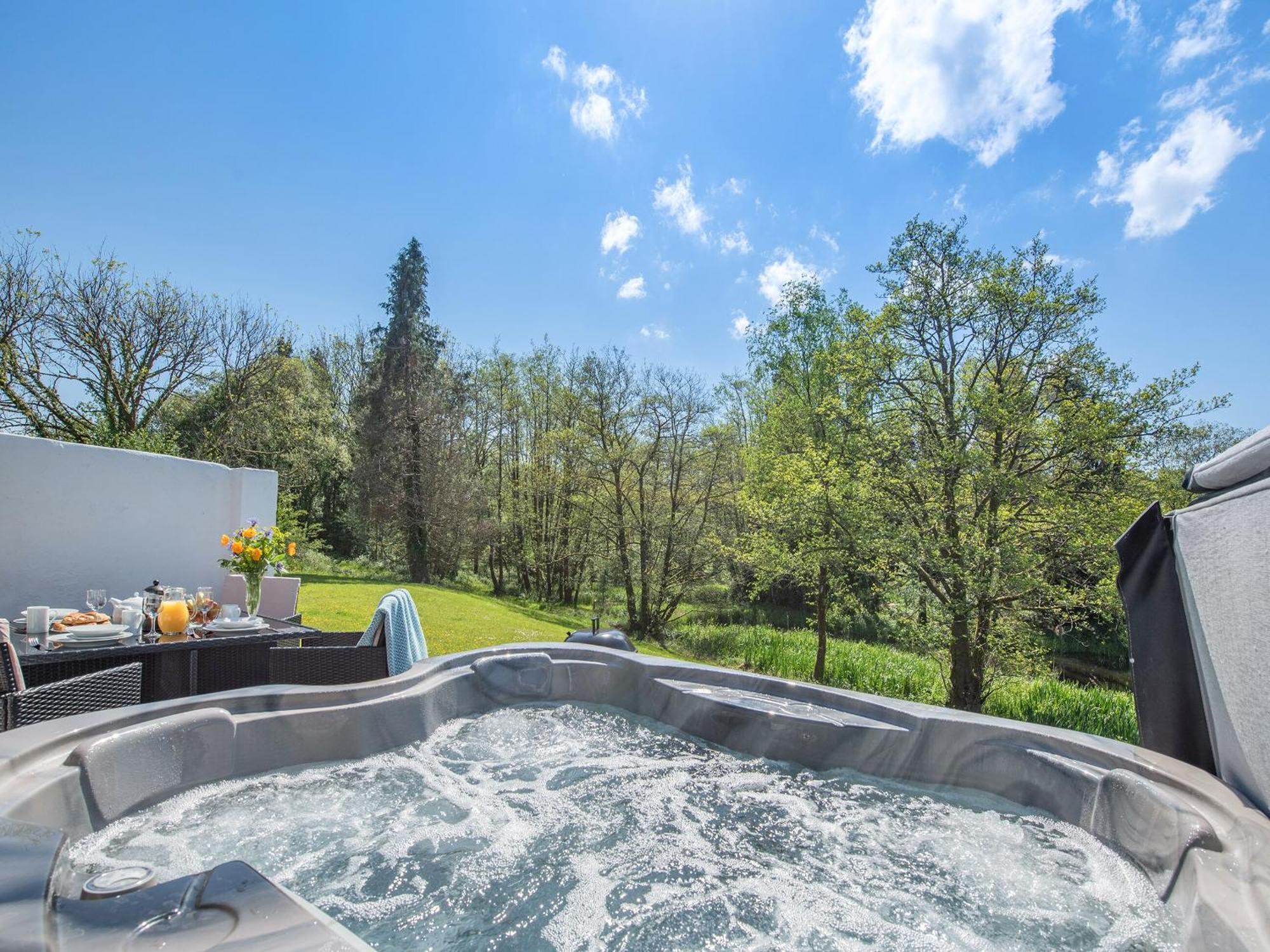 Robin Cottage Лланділо Екстер'єр фото